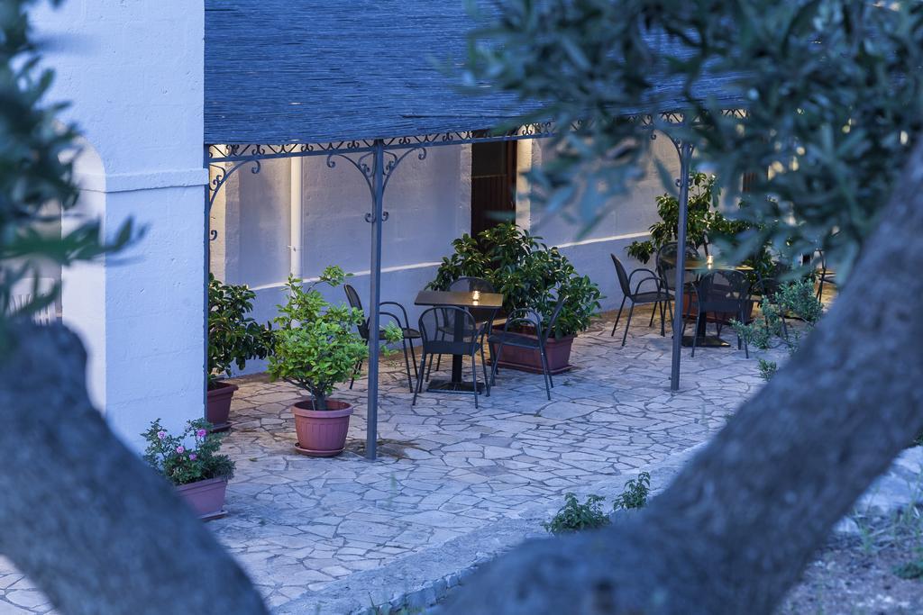 B&B Pozzo Di Luce (Adults Only) Монополи Екстериор снимка