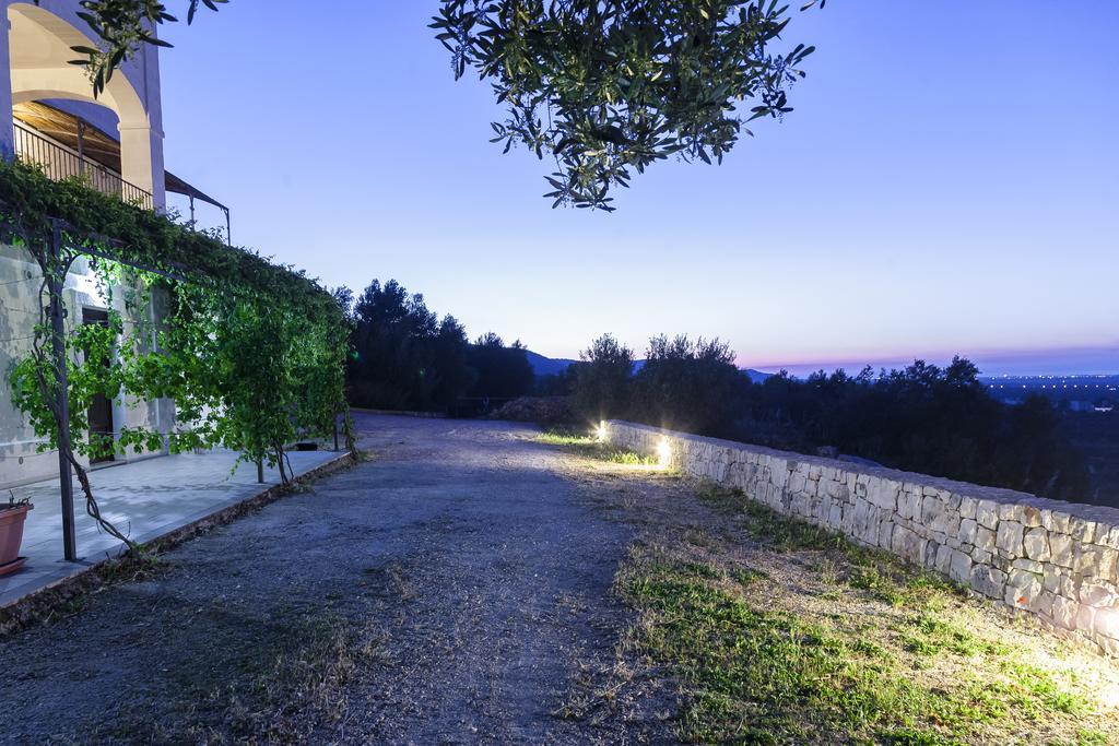 B&B Pozzo Di Luce (Adults Only) Монополи Екстериор снимка