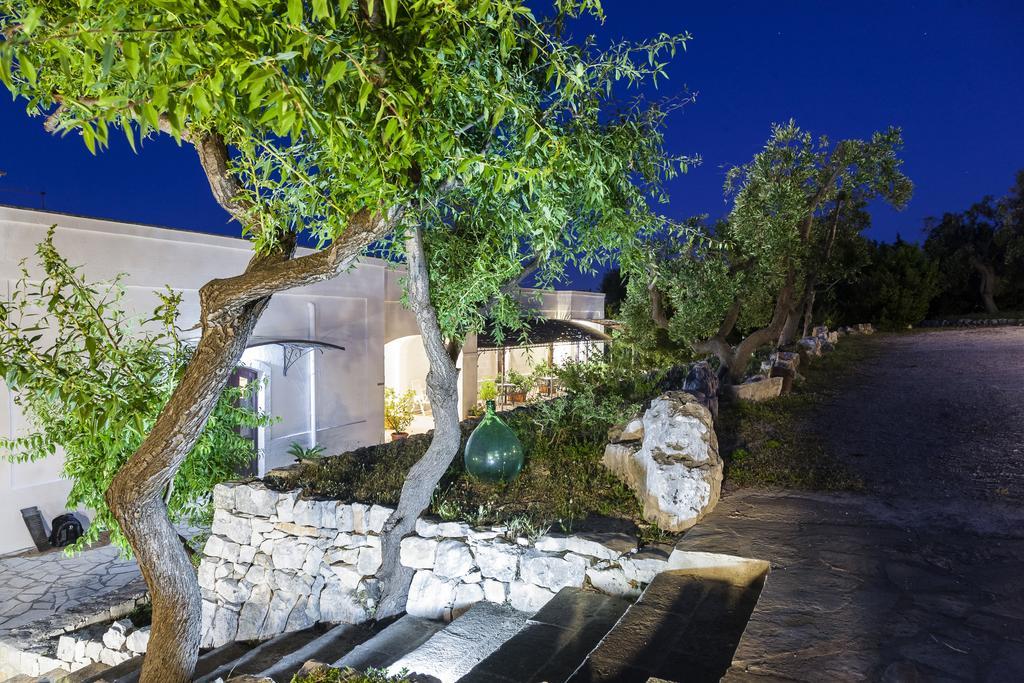 B&B Pozzo Di Luce (Adults Only) Монополи Екстериор снимка
