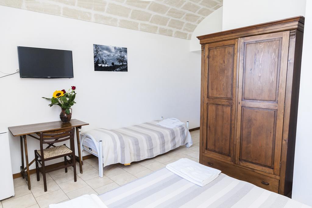 B&B Pozzo Di Luce (Adults Only) Монополи Екстериор снимка